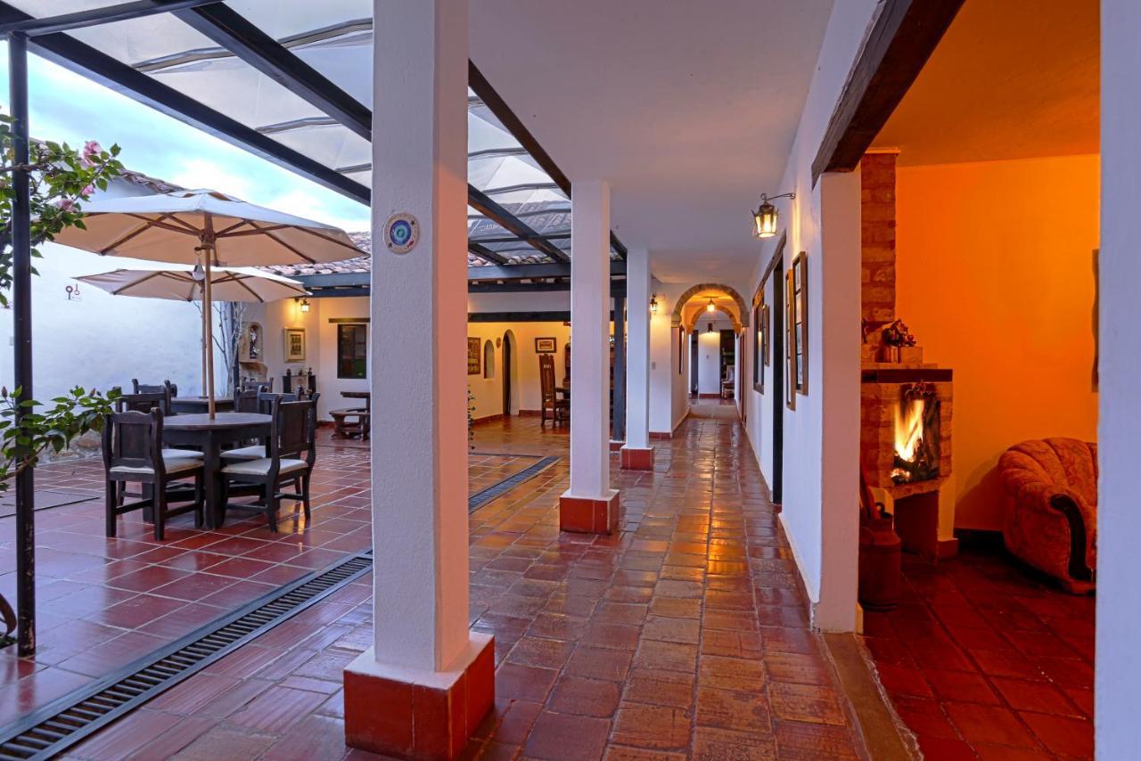 Hotel Don Paulino 莱瓦镇 外观 照片
